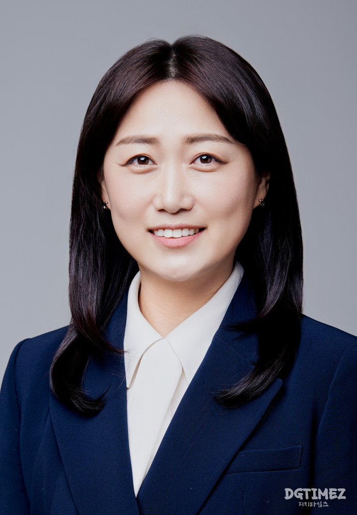 백승아 국회의원(더불어민주당)이 26일 학업중단 위기학생 지원과 학교밖 청소년 지원을 위해 위탁교육기관과 대안교육기관에 폐교재산 무상대부를 할 수 있도록 하는 ‘폐교재산의 활용촉진을 위한 특별법 일부개정법률안’을 대표 발의했다.
