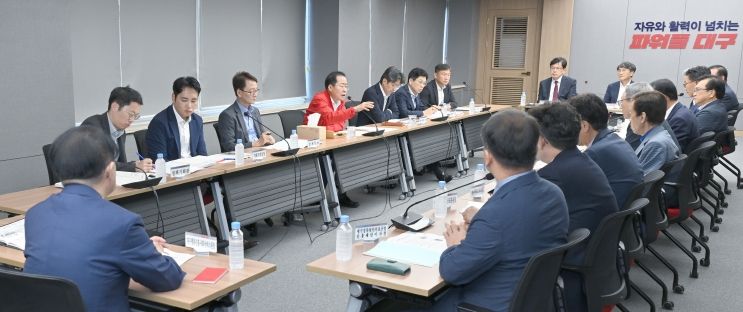 홍준표 대구광역시장, “의성화물터미널, 억지 주장시 플랜B를 검토하라!”