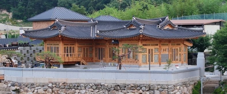 지난 2022년 당시 한옥건축지원사업으로 준공된 한옥 전경(포항시 남구 대이동 소재).