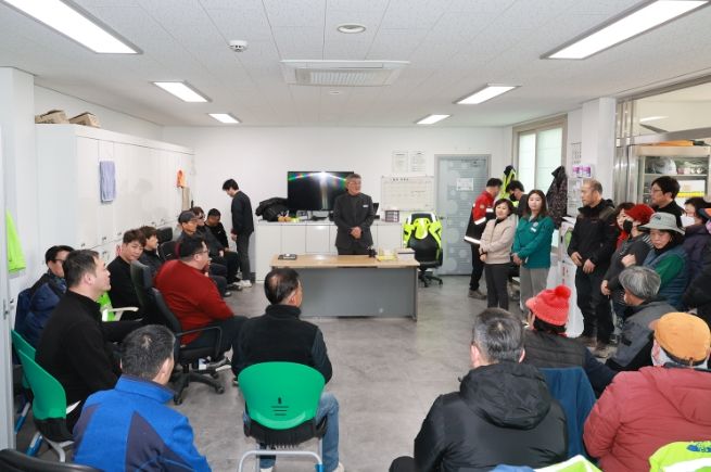 예천군, 설맞이 생활폐기물 처리 근로자 격려 방문