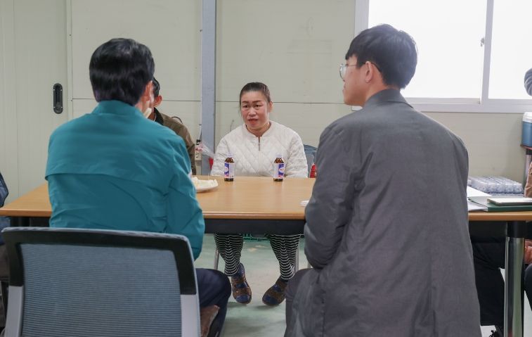 성주군, 외국인 계절근로자 현장통역지원