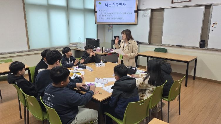 봉화교육지원청, 2026 학생상담자원봉사자회 집단상담 운영