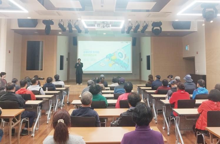 청송군, 2026년 상반기 직접일자리사업 참여자 안전교육 실시